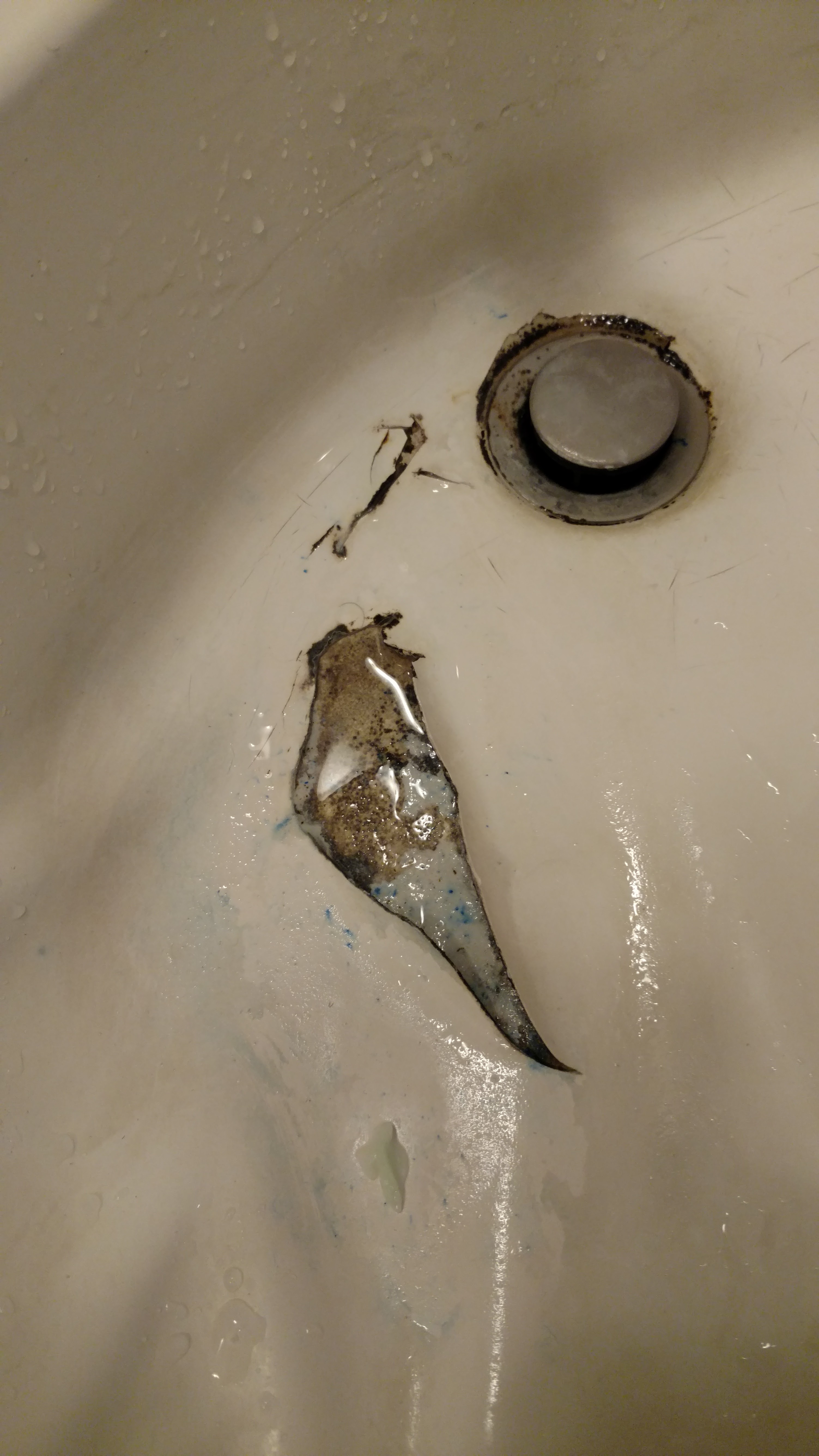 2016-12-11 Bathroom sink 1 of 3 Apt 9