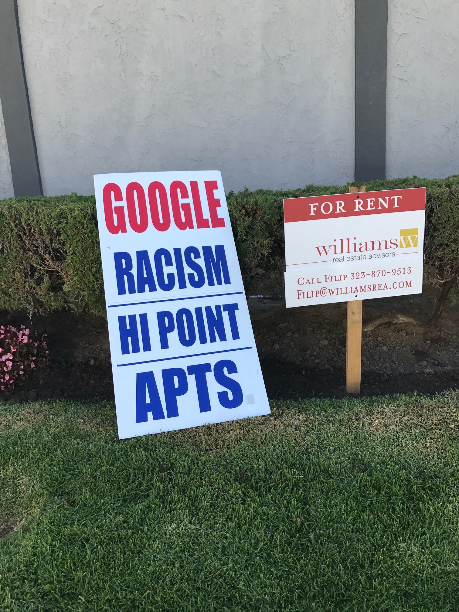 2017-5-6 Racism for rent sign 1522